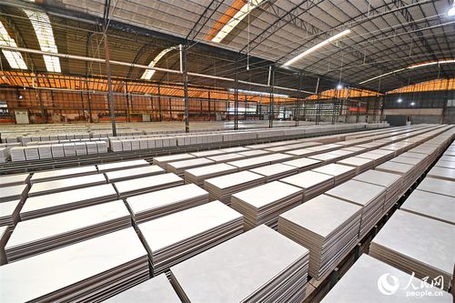 江西萍鄉 訂單充足生產忙，建筑材料產業展現蓬勃活力